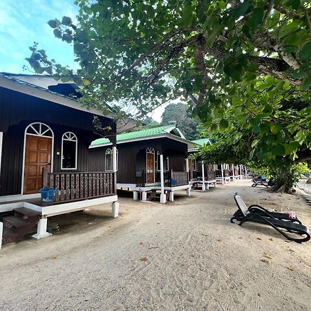 Mama'S Chalet Pulau Perhentian Besar Kampong Pasir Hantu Bagian luar foto